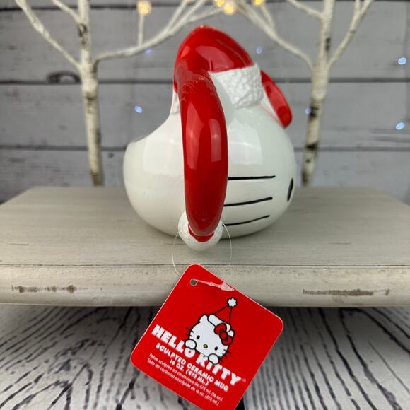 🎅 Hello Kitty Santa Hat 16 oz Ceramic Sculpted Mug – Sanrio Holiday Collectible - Picture 4 of 5